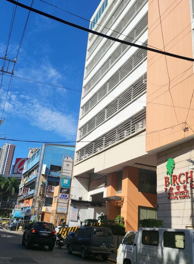 Birch Tower - Malate Rooms Manila Exterior photo