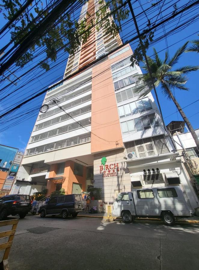 Birch Tower - Malate Rooms Manila Exterior photo