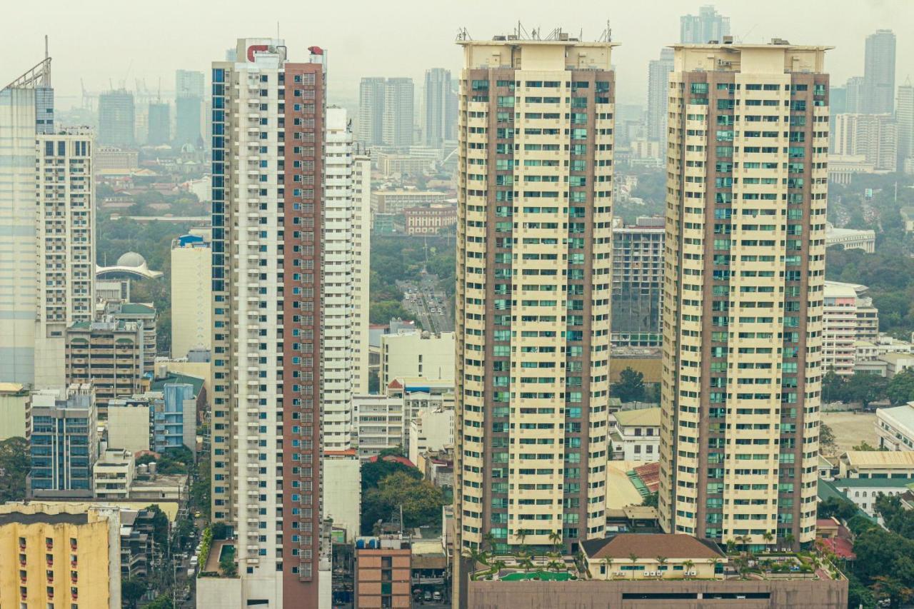 Birch Tower - Malate Rooms Manila Exterior photo